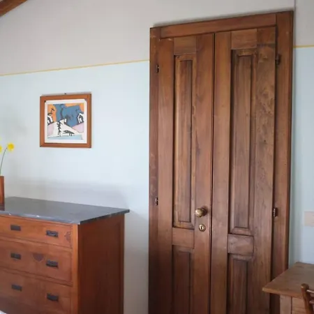 Guest house Private With Own Bathroom At Podere Noceto Grotti