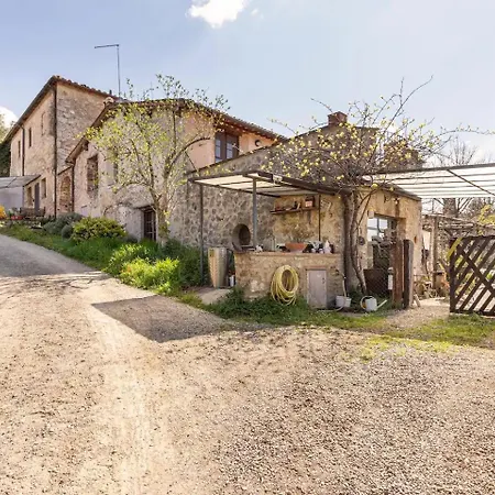 Guest house Private With Own Bathroom At Podere Noceto